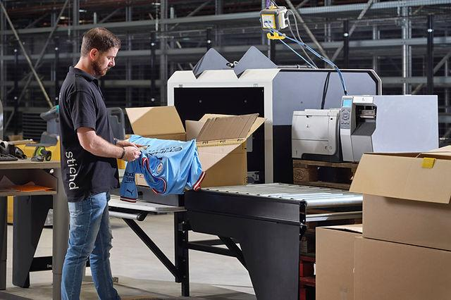 Steam Pressing, RFID Packing and Export Dispatch